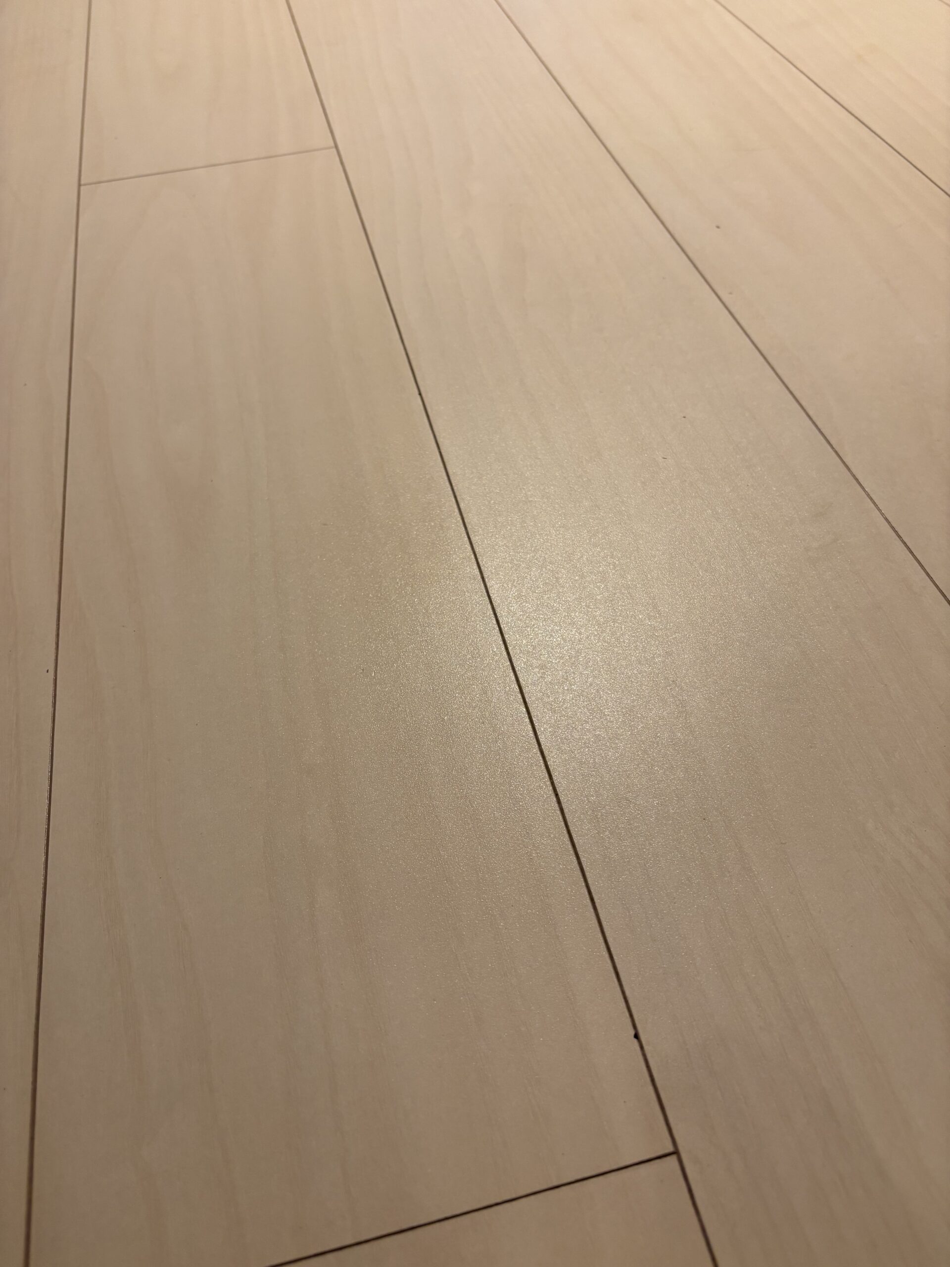 フローリング傷リペア